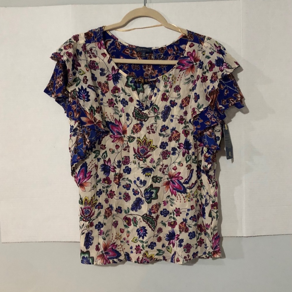 NWT DEMOCRACY top SZ M